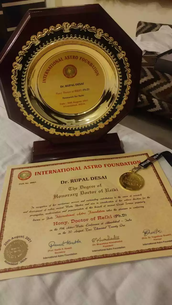 HONY. DOCTOR OF REIKI (Ph.D)