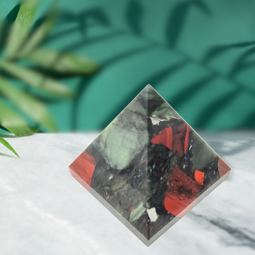  Blood Stone Pyramid | Allso